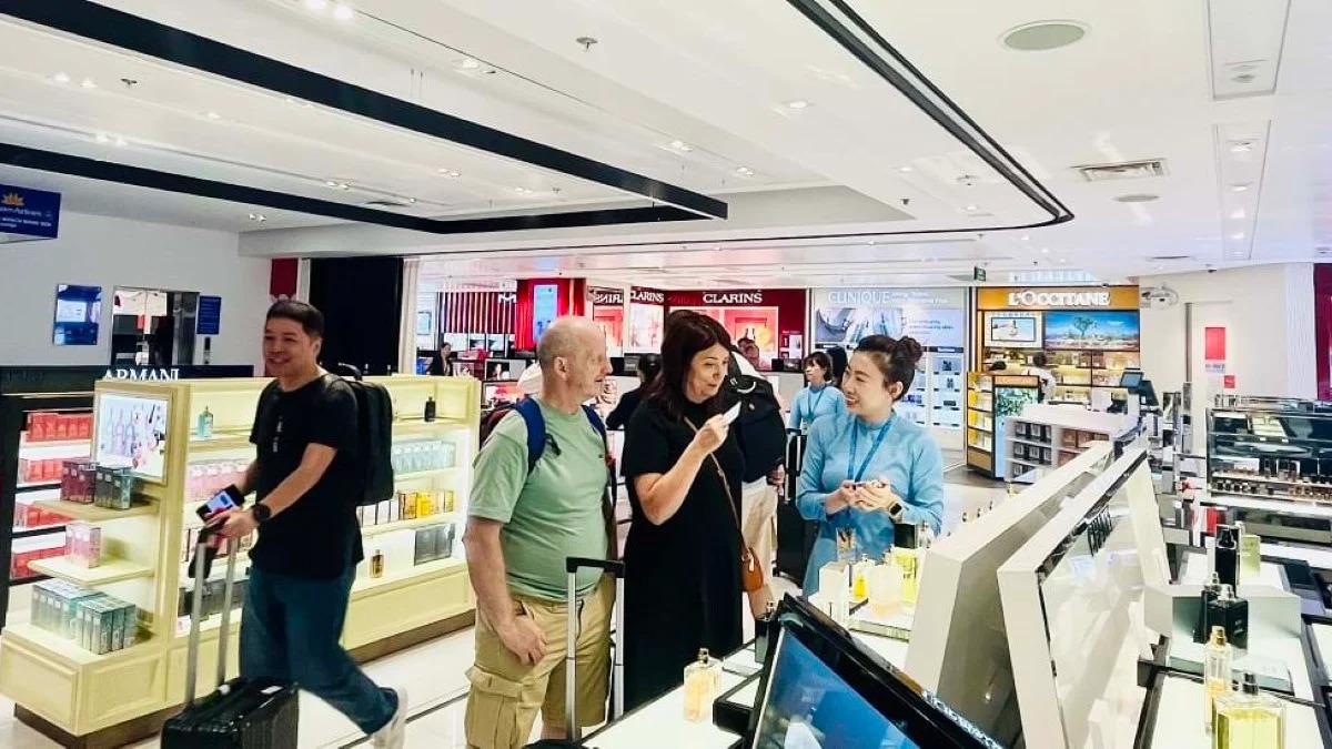 TP. HCM muốn phát triển cửa hàng outlet và miễn thuế để hút khách